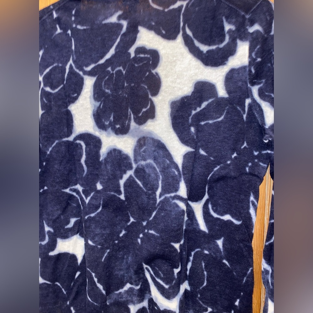 ** SOLD ** J.Crew Navy flower cardigan, size M - Picture 5 of 6